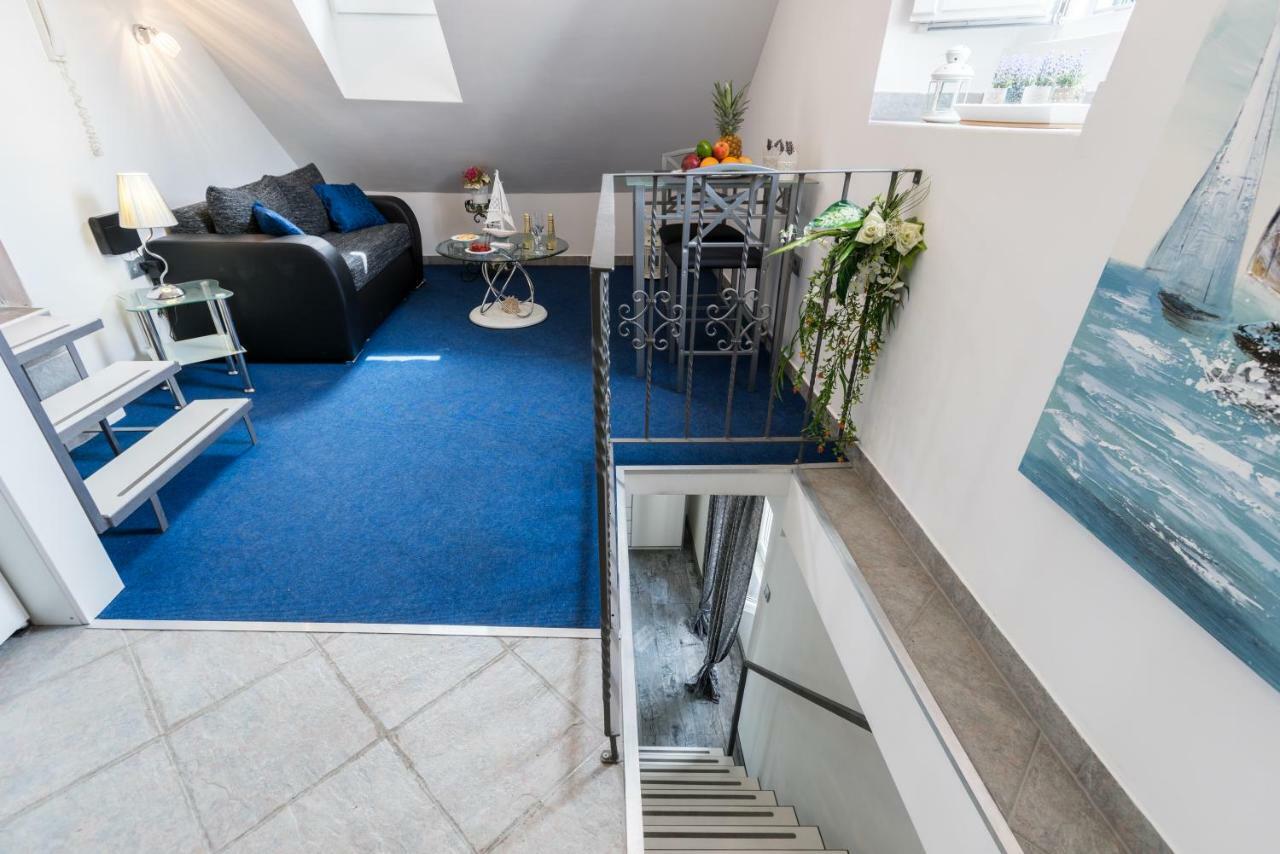 Nona Lena Studio Apartment สปลิท ภายนอก รูปภาพ