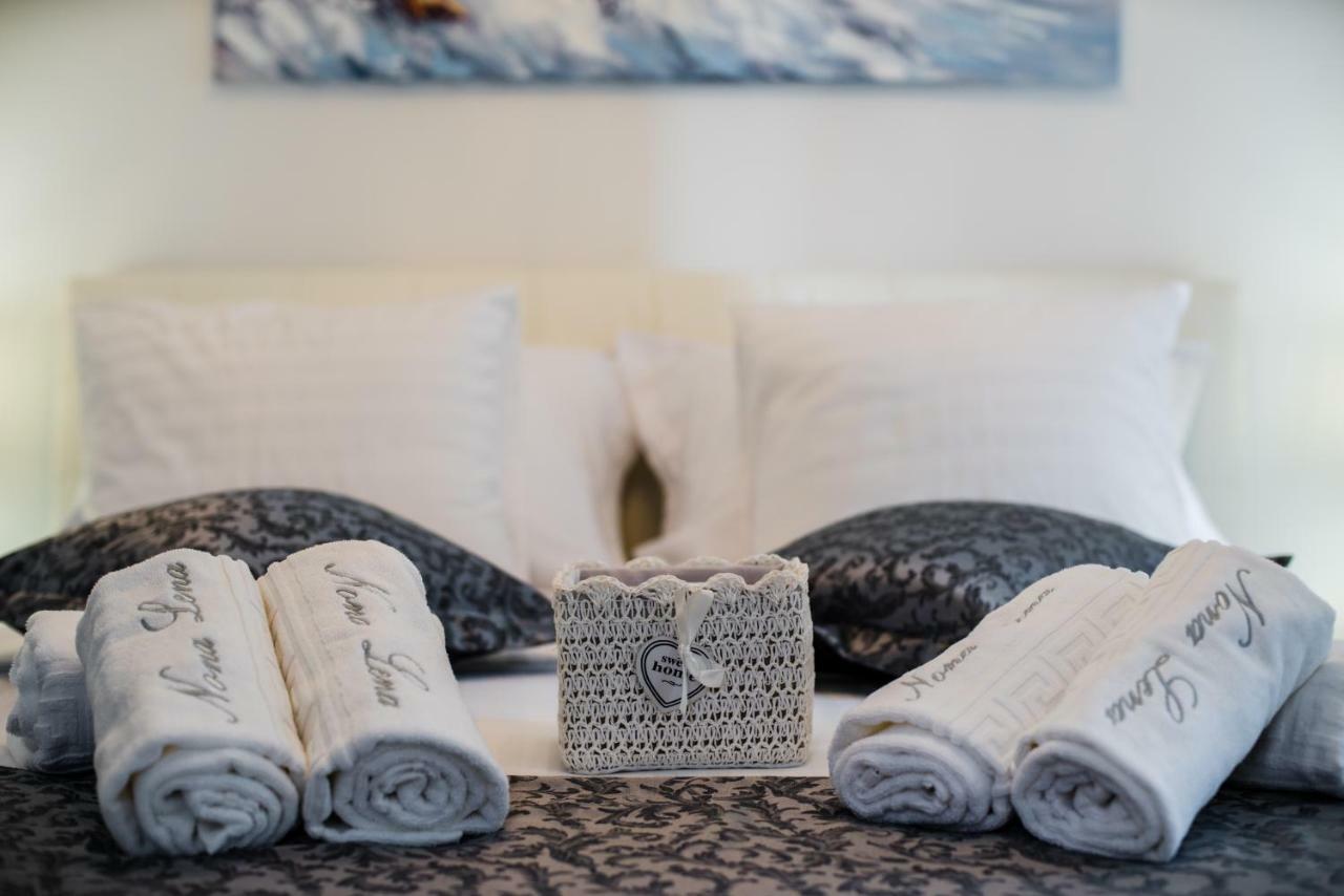 Nona Lena Studio Apartment สปลิท ภายนอก รูปภาพ